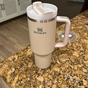 Stanley 40oz